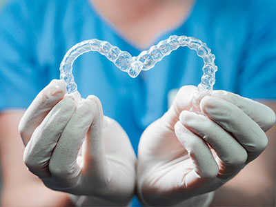 Straight Smiles Orthodontics | Teeth Whitening, Orthodontics for Teens and Traditional Metal Braces